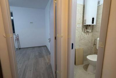 Garsoniera Dristor bloc mixt - 1