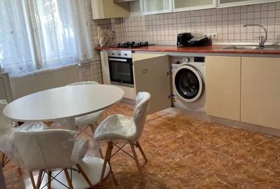 Piata Muncii metrou- Bld Decebal - 4