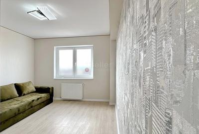 Structura Generoasa Zona Coresi Mall - 20