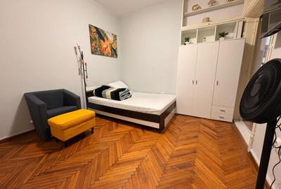 Garsonieră, mobilată în P-ța Universității