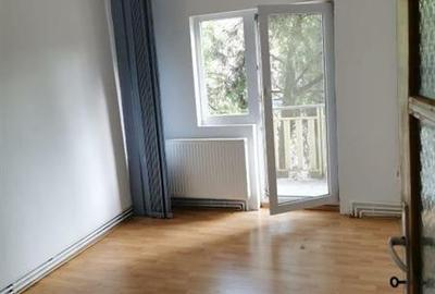 Apartament 4 camere zona Soarelui etaj 1 - 8