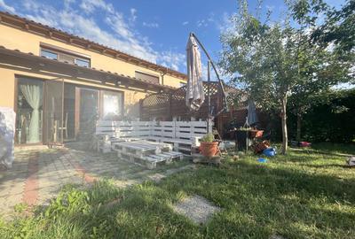 Casă  lângă Pădurea Verde și Lac - 2