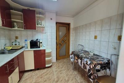 Apartament 2 camere decomandate, centrală pe gaz, DR-uri- INEL I - 7