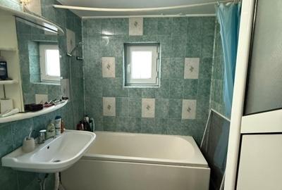 3 camere Pacurari - Toma Cozma- etaj 3 - 127000 euro - 3