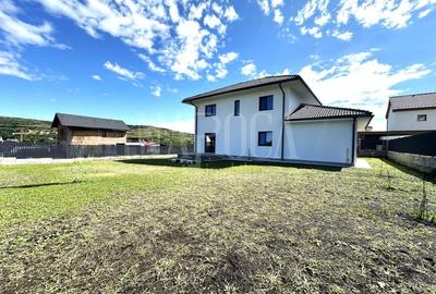 Casa 4 camere de vanzare in Chinteni - 4