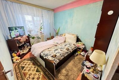 3 Camere Decomandat 2 Bai 72mp bloc 1984 zona Nicolina - 2
