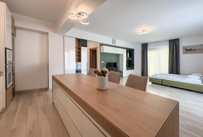 Apartament cu 2 camere decomandat în Exterior Est