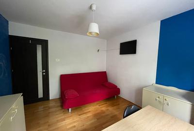 Apartament cu 3 camere de închiriat - 3