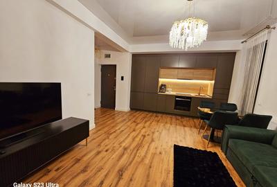 Apartament cu curte  compus din 2 camere de inchiriat - Mamaia Nord - lux