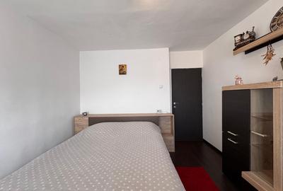 Garsoniera eleganta, mobilata, amplasament bun, Tractorul, Gral Mociulschi - 1