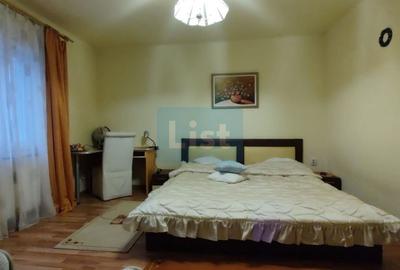 Casa cu mansarda, 7 camere, anexe, Sanmartin - 12