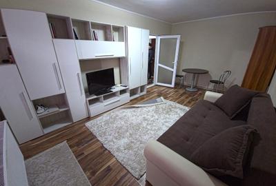 BULEVARDUL TOMIS BISERICA ALBA - 1