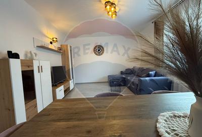 Apartament cu 3 camere, 2 bai și loc de parcare - 52