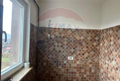 Apartament cu 2 camere de vânzare Savinesti - 14