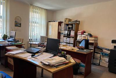 Apartament  2 camere  Zona Centru  ! - 1