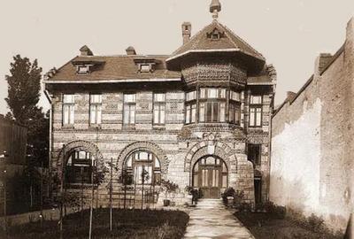 3 Camere | Piata Victoriei |  Parter în vilă interbelică - 8