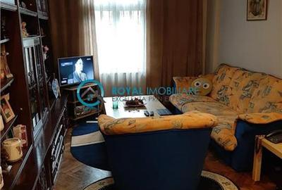 Royal Imobiliare - Vanzare Vila Zona Centrala - 3