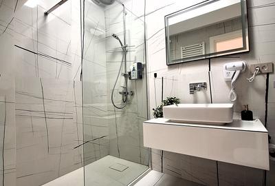 Vanzare apartament 2 camere Alongside Unirii Fountains, etaj 2, comision 0% - 7