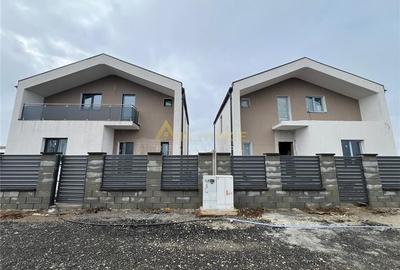 Casa Individuala P+M - 4 camere - Pompa de Caldura-Panouri Solare - 1