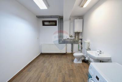 Casa cu 5 camere de inchiriat, zona Becas - 35