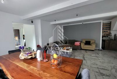Casa individuala cu teren generos de 898 mp,Sag zona Centrala - 3