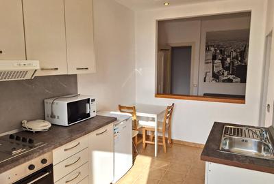 Vinzare apartament renovat cu design italian in  Piata Romana - 14