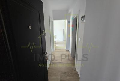 Apartament la parter cu balcon. Bucatarie separata. Loc de parcare - 5