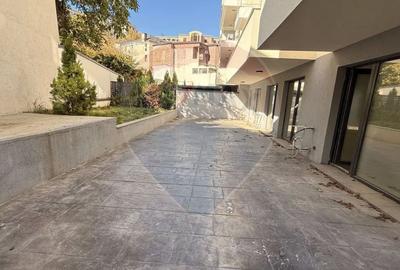 Vanzare Apartament 4 cu camere cu curte / loc parcare/ ultracentral - 5