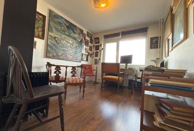 4 camere in blocul Scriitorilor, Piata Constitutiei, str. Apolodor nr. 13-15 - 4