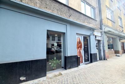 AFACERE LA CHEIE - COAFOR, FRIZERIE, SALON DE MASAJ, MANICHIURA, COSMETICA - 19