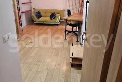 Apartament spatios cu 3 camere - 12