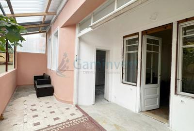 Doua case independente,singur in curte, central, Oradea - 5