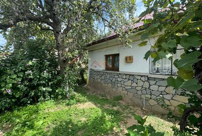 Casa 4 camere, 536 mp teren, toate utilitatile, Urleta, Prahova