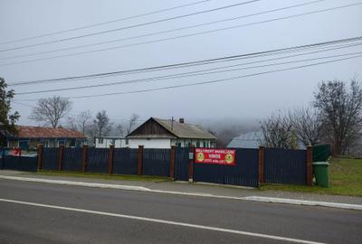 Bestepe- teren situat Ultracentral cu 2 case ! - 5