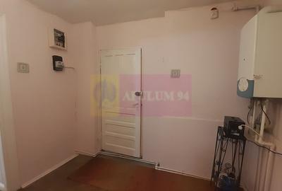Casa în Ultracentralul Bucureștiului la preț mic (casă mică) - 6