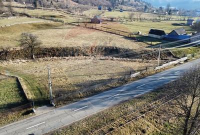 Teren de vanzare  Vatra Moldovitei BUCOVINA - 21