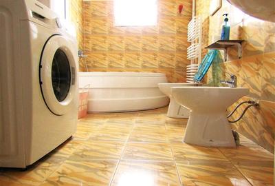 Cu mare potential! Vanzare Casa P+Pod si acoperis tip terasa in Ulmi. - 5