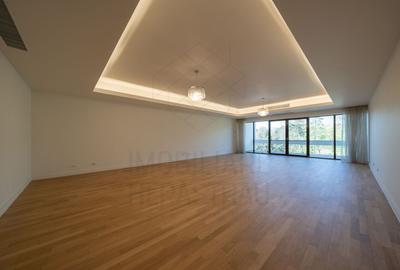 Apartament cu 4 camere decomandat, mobilat în Herăstrău