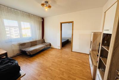 Apartament cu 2 camere, 40 mp - zona Vasile Aaron - 1