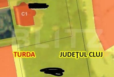 Teren Construcții intravilan de 1599 mp, în Est