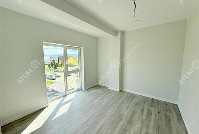 Apartament la cheie cu 3 camere si balcon zona Pictor Brana/Selimbar - 6