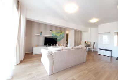 Apartament cu 3 camere decomandat, mobilat în Băneasa