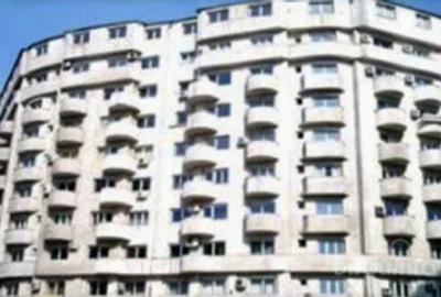 Investiție masivă: Bloc cu 50 unități + spații comerciale - pachet complet - 1