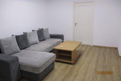 Comision 0 - Casa renovata cu 2 corpuri si gradina in Caransebes - 9