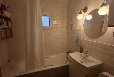 Apartament 3 camere - in bloc de 4 etaje, loc parcare inclus - 8