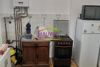 Casa P S cu teren ultracentral in Breaza - vis-a-vis de Liceul Militar - 15