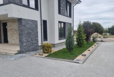 Complex rezidential cu 7 vile langa Laguna Albastra - 27