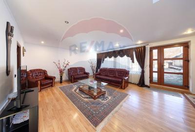 Casă individuală cu 6 camere în Baciu