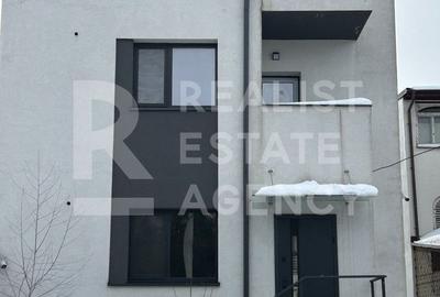 Chirie, casă, 8 camere, zona 1 Mai, București - 1