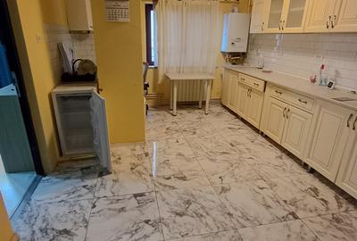 2 camere decomandat Renovat -Far - parter - 8